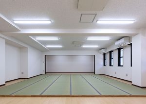 大阪府警 警察単身寮 多目的室